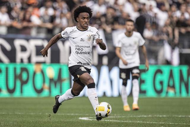 哈达迪致敬易建联：喜欢你的比赛享受与你对抗