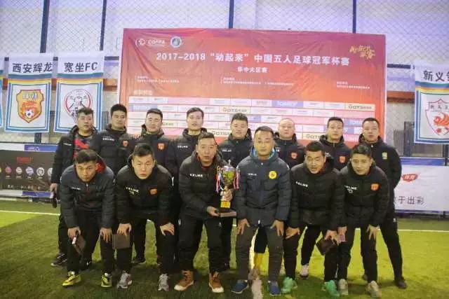 意甲-莱奥梅开二度吉鲁破门 AC米兰3-1维罗纳